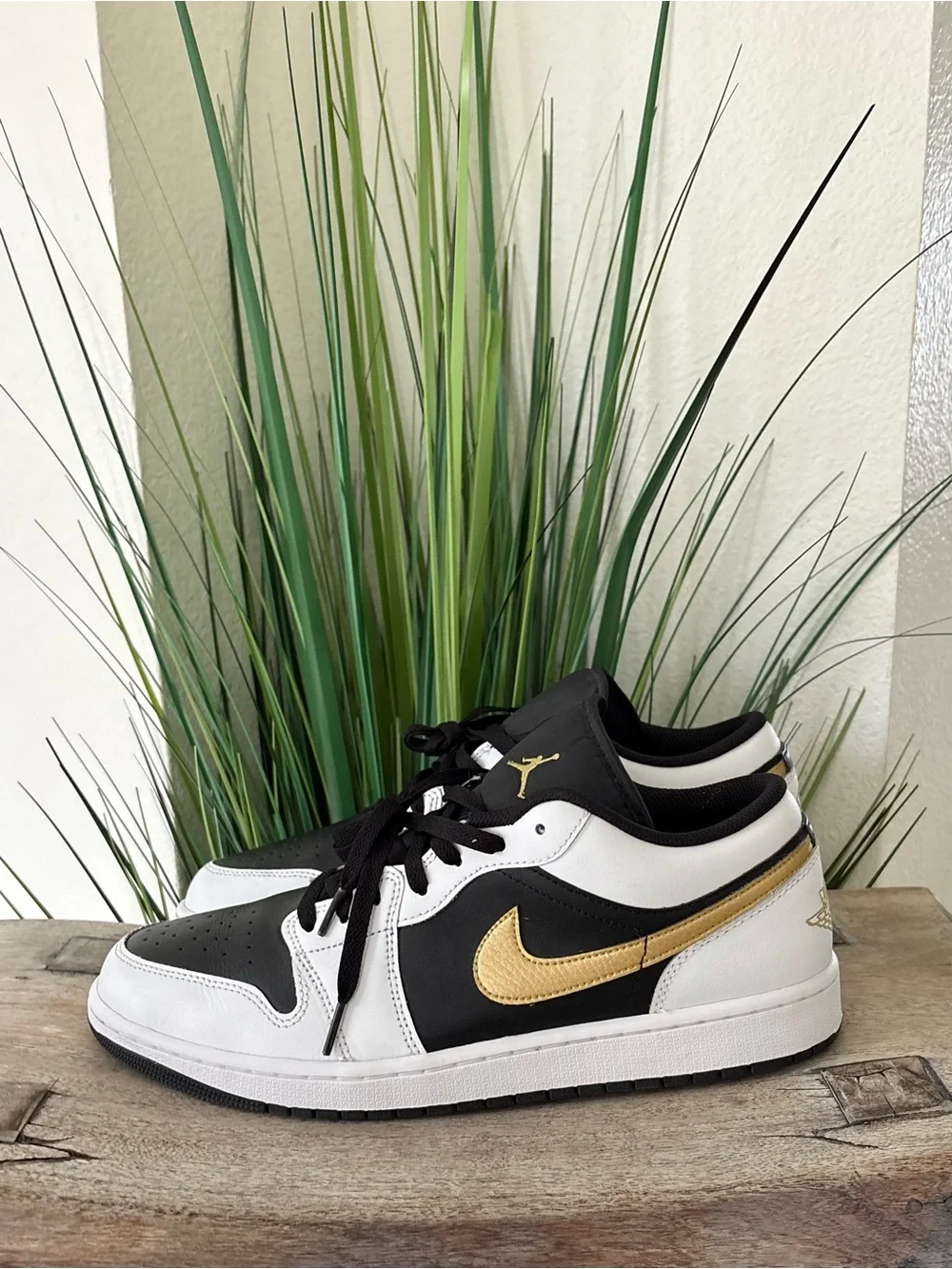Air Jordan 1 Low White Metallic Gold Black Sneakers